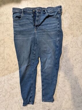American Eagle Outfitters Medium Blue High-Rise Skinny Jeans